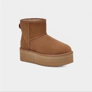 Brand new in box UGG Classic Mini Platform
